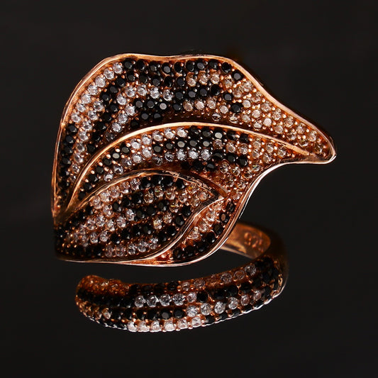 EMMA Designer Leaf Ring