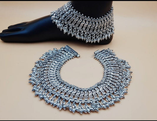 Grandiose Peacock Anklet