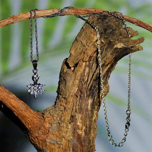 Elegant Pendant with Swarovski Crystals
